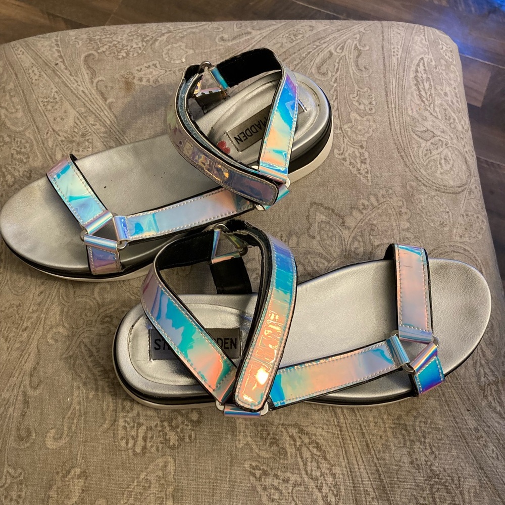 Kids Sandles - Picture 3 of 4